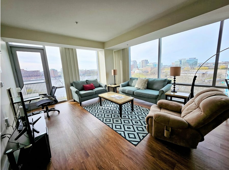 Furnished Finder property 738991_1 photo 3