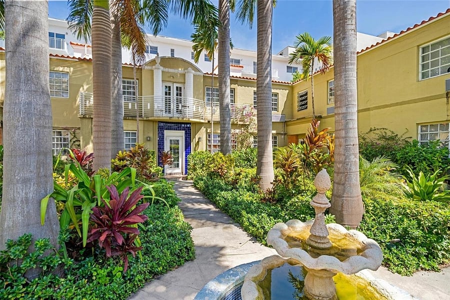 Building Courtyard
