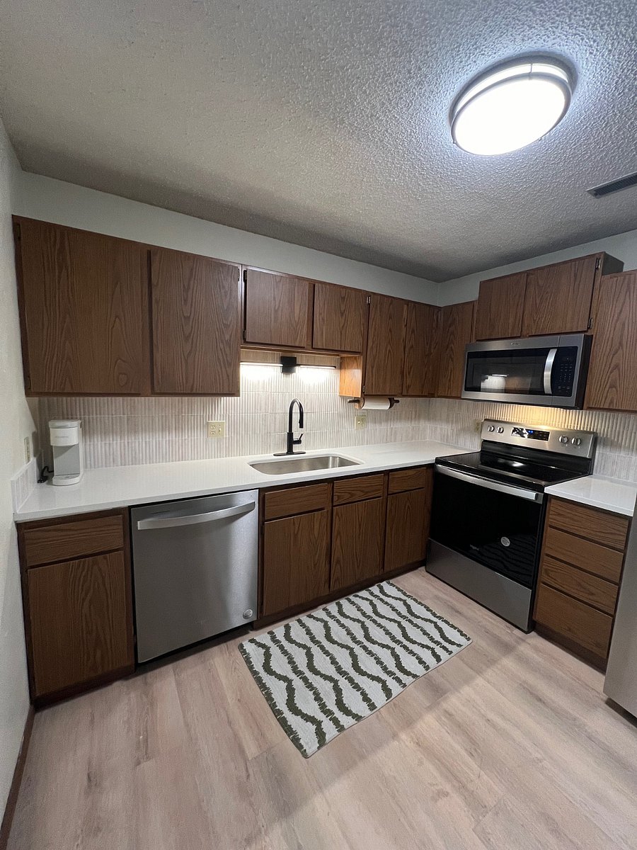 Furnished Finder property 739004_2 photo 18