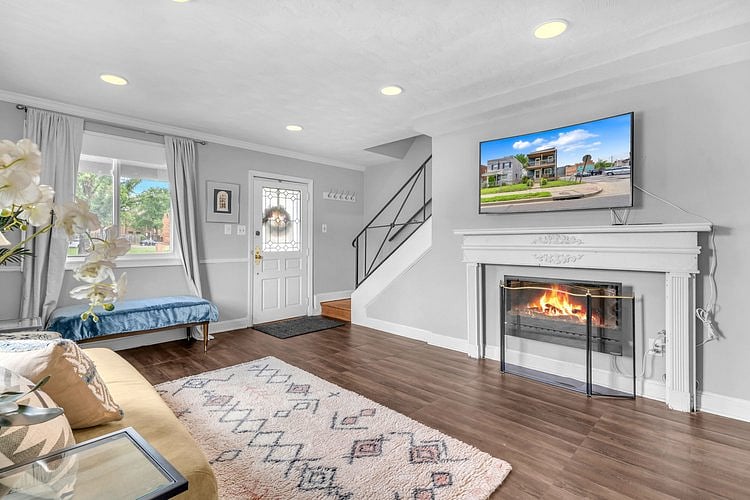 Furnished Finder property 739017_1 photo 11