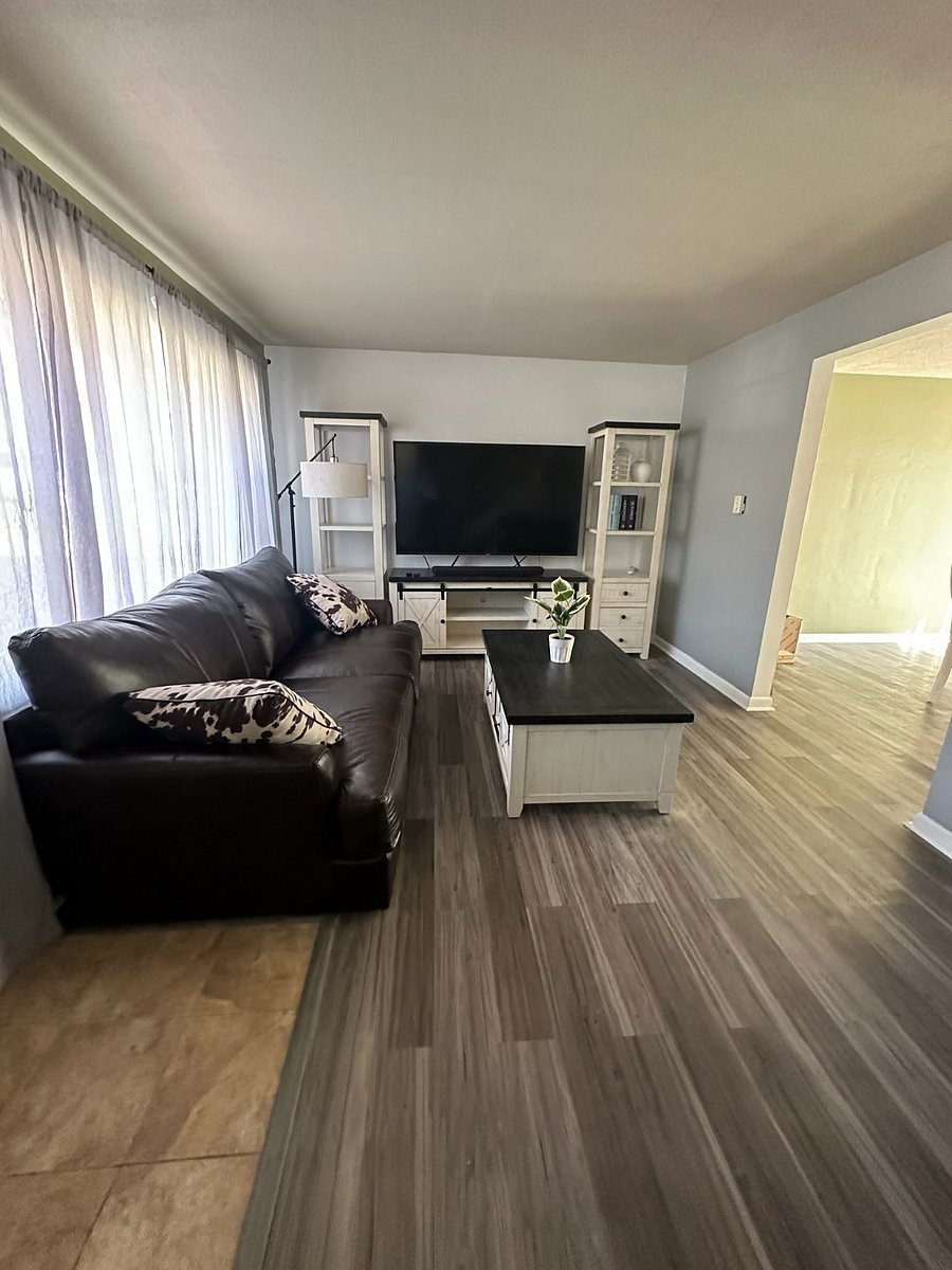 Furnished Finder property 739062_1 photo 1