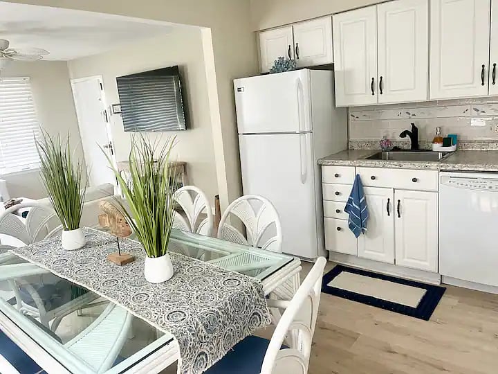 Furnished Finder property 739083_1 photo 9