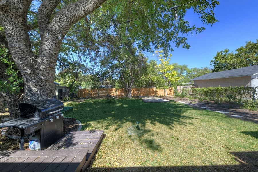 Yard w/ Gate in back for additional car or RV. All now fully fenced.