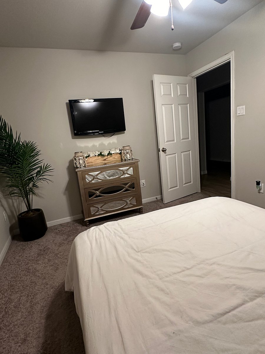 Furnished Finder property 739144_1 photo 3