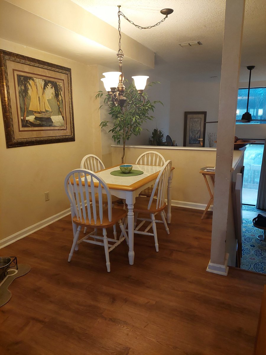 shared dining area