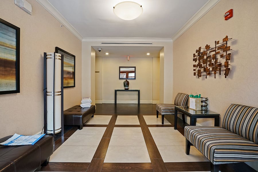 Furnished Finder property 739248_1 photo 3