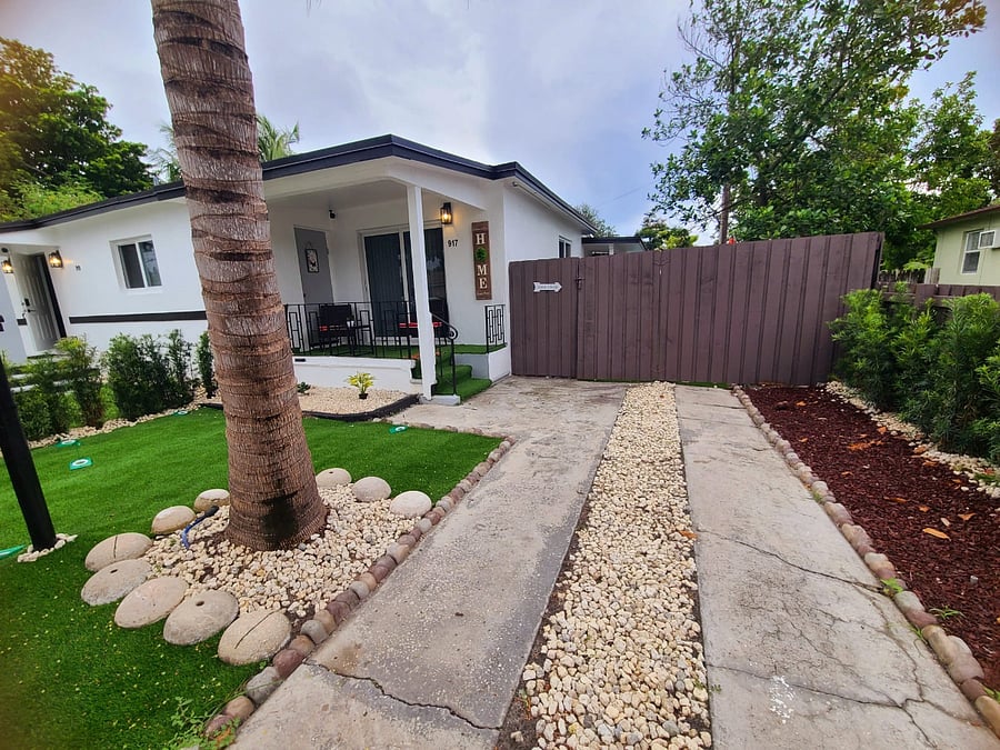 Furnished Finder property 739293_1 photo 1