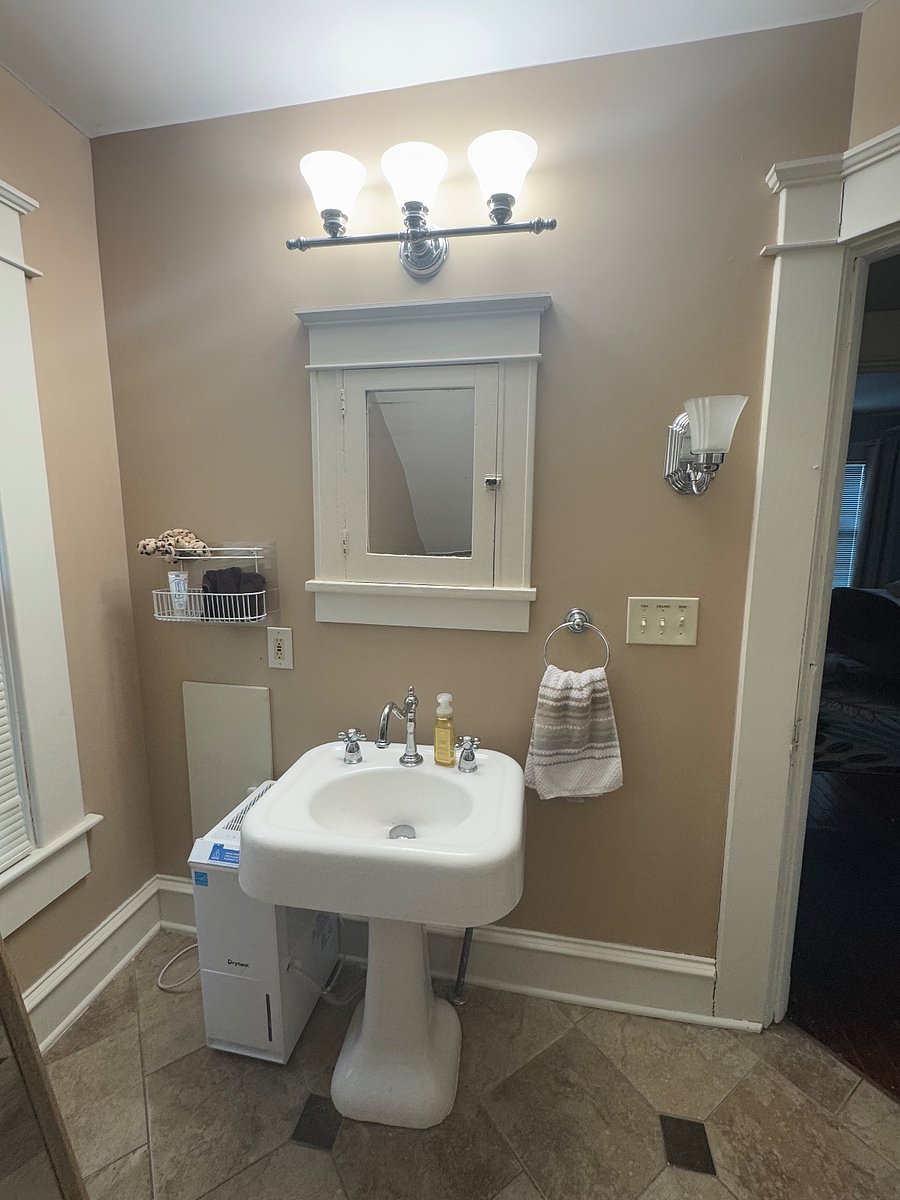 Furnished Finder property 739348_1 photo 9