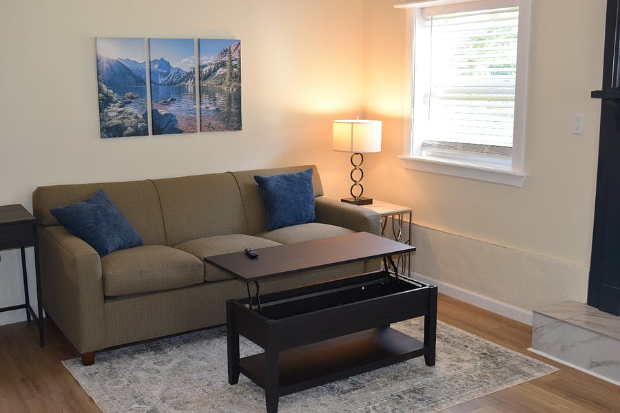 Furnished Finder property 739356_2 photo 4