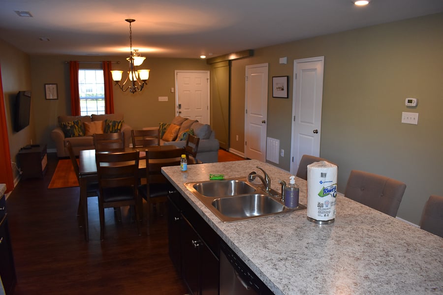 Furnished Finder property 739383_1 photo 35