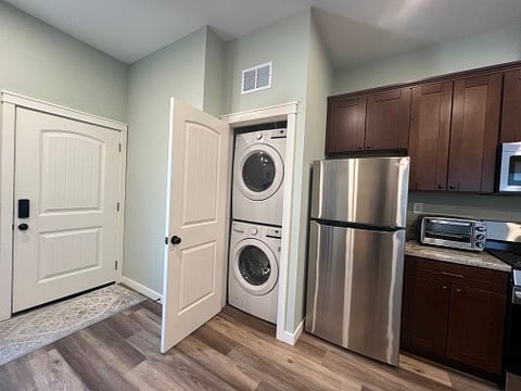 Furnished Finder property 739424_1 photo 9