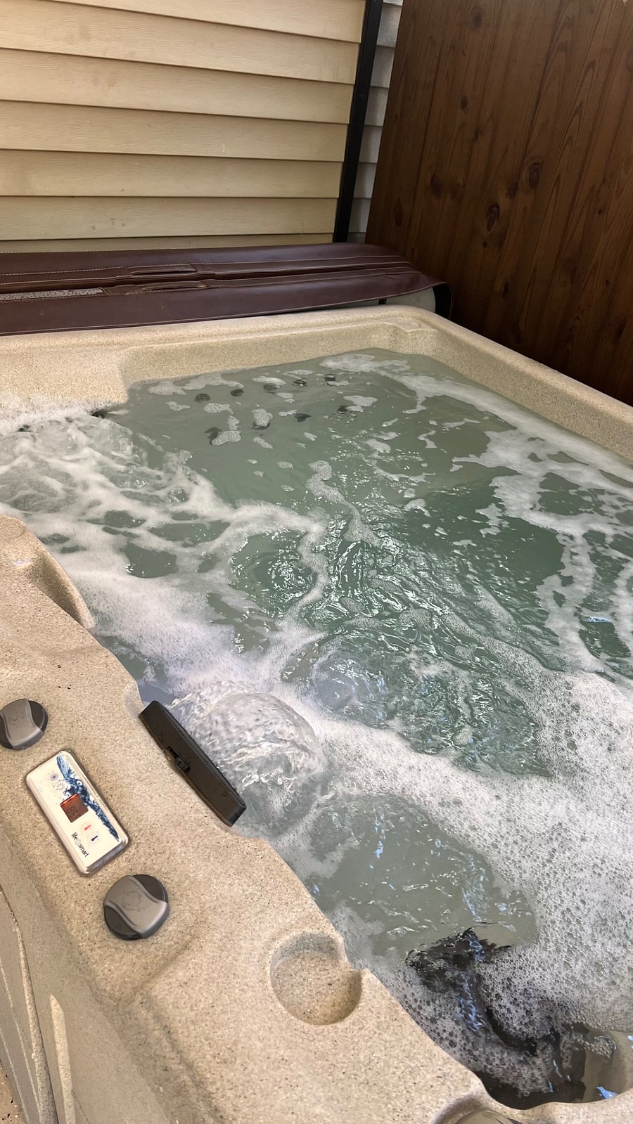 Hot Tub for 4