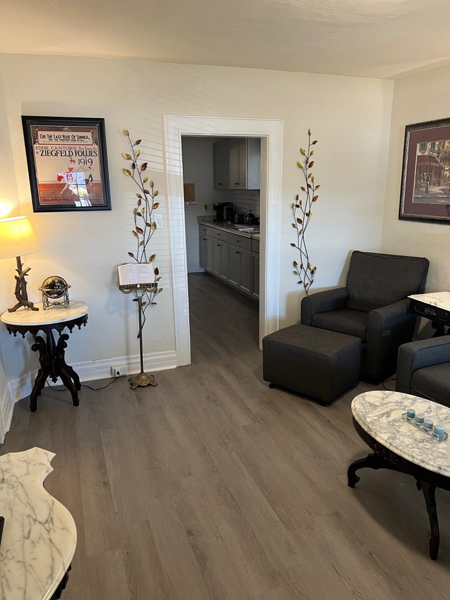 Furnished Finder property 739472_1 photo 3