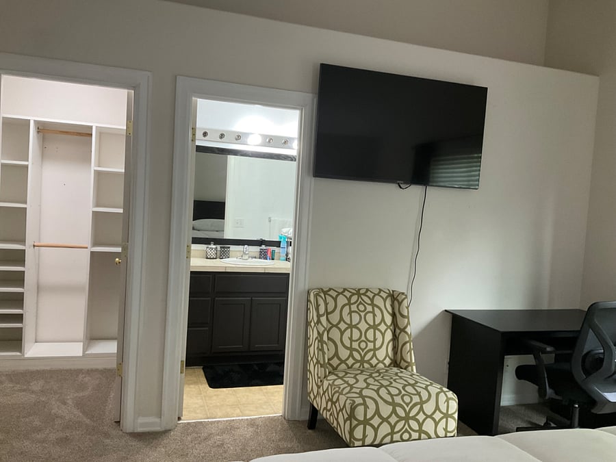 Furnished Finder property 739509_1 photo 3
