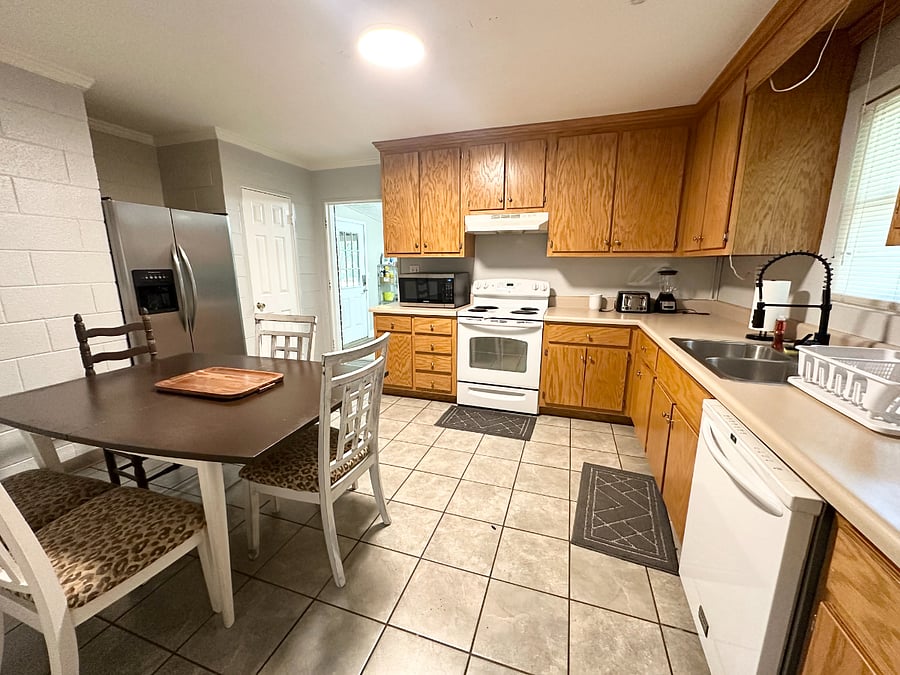 Furnished Finder property 739546_1 photo 3