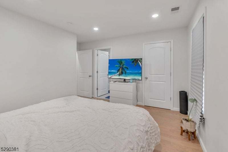 Furnished Finder property 739550_1 photo 9