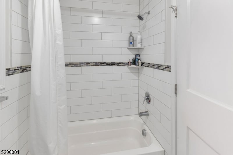 Furnished Finder property 739550_1 photo 7