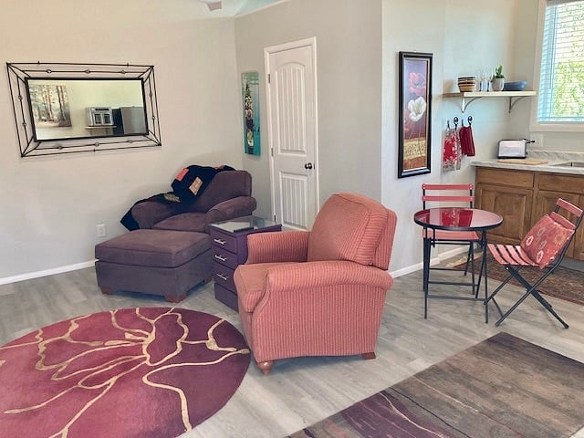Furnished Finder property 739613_2 photo 10