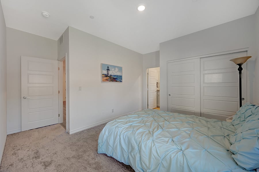 Furnished Finder property 739641_1 photo 12