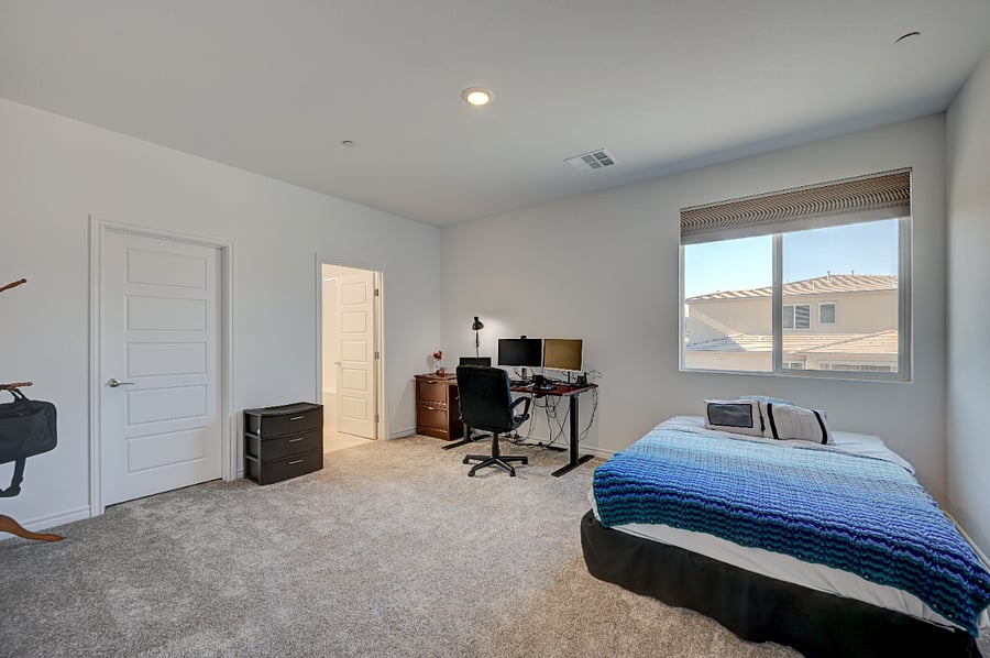 Furnished Finder property 739641_2 photo 6