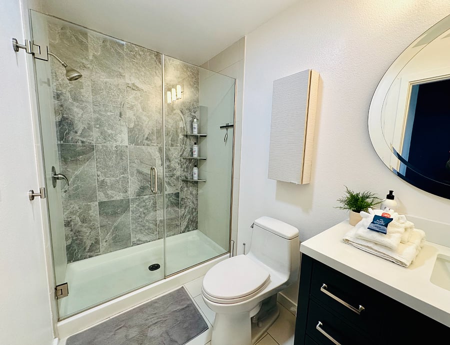 Master bathroom..Attached to master bedroom!