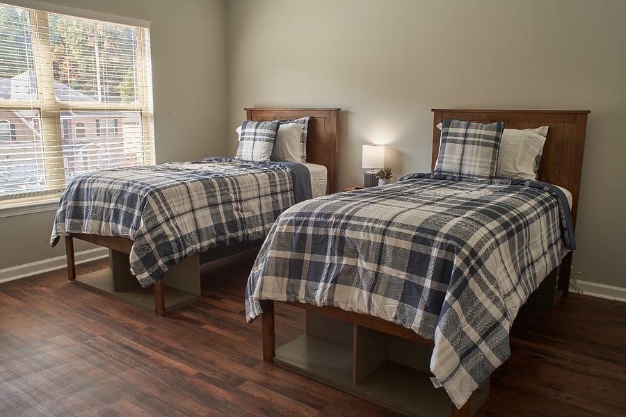 Bedroom 3
2 Twin Beds 