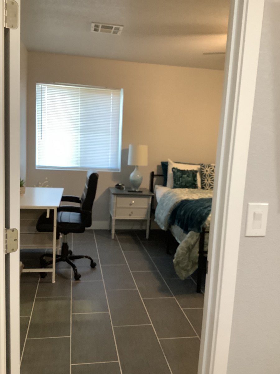 Furnished Finder property 739713_1 photo 3