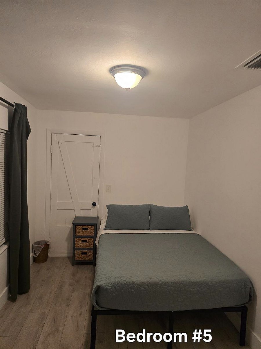 Furnished Finder property 739723_1 photo 22