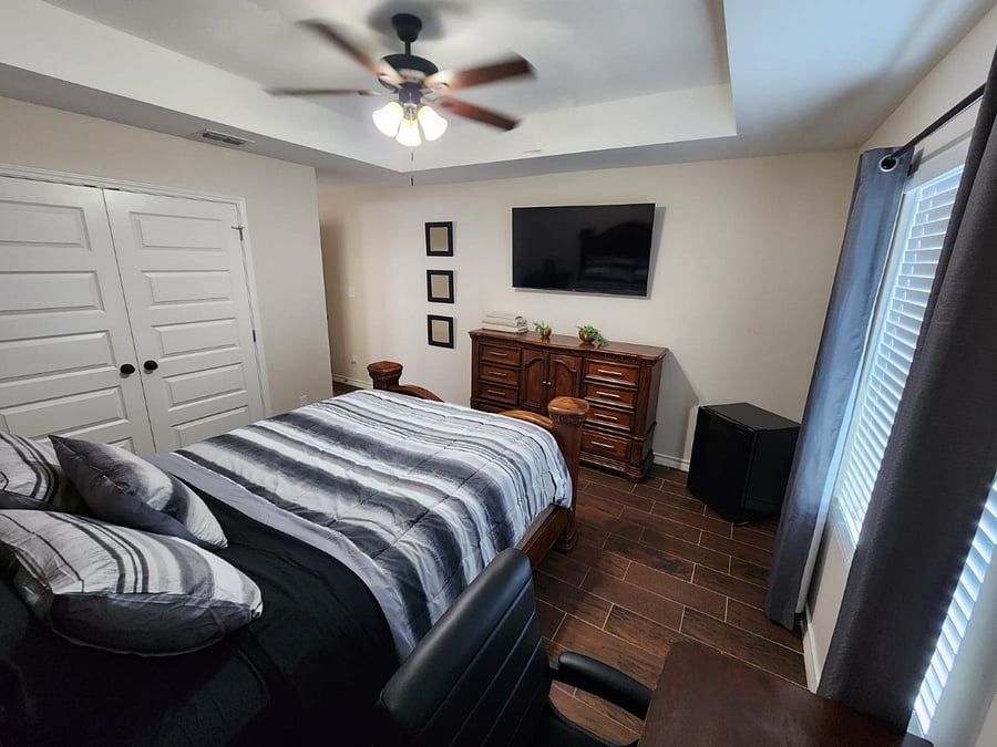 Furnished Finder property 739830_1 photo 2