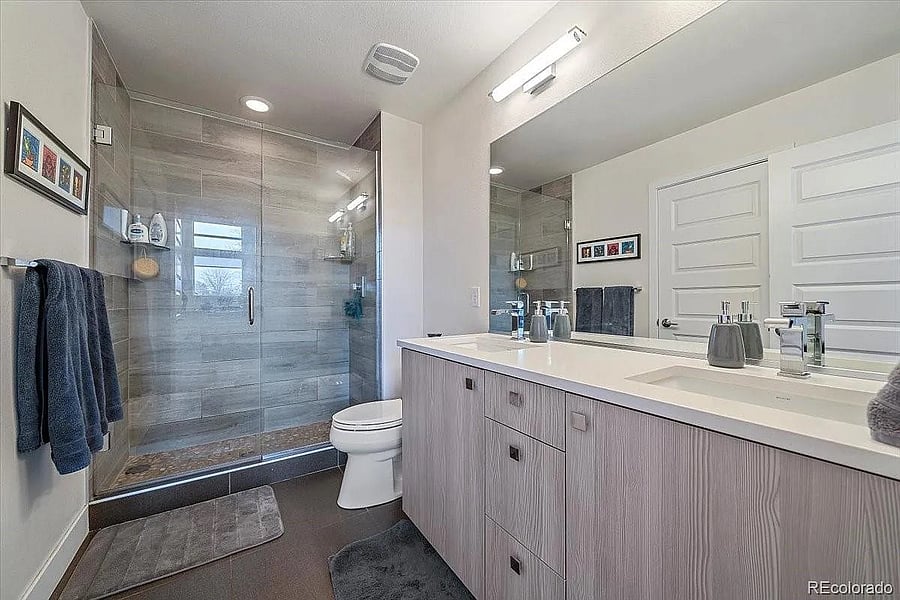 Main upstairs bathroom.  Off masterbedroom and living area.