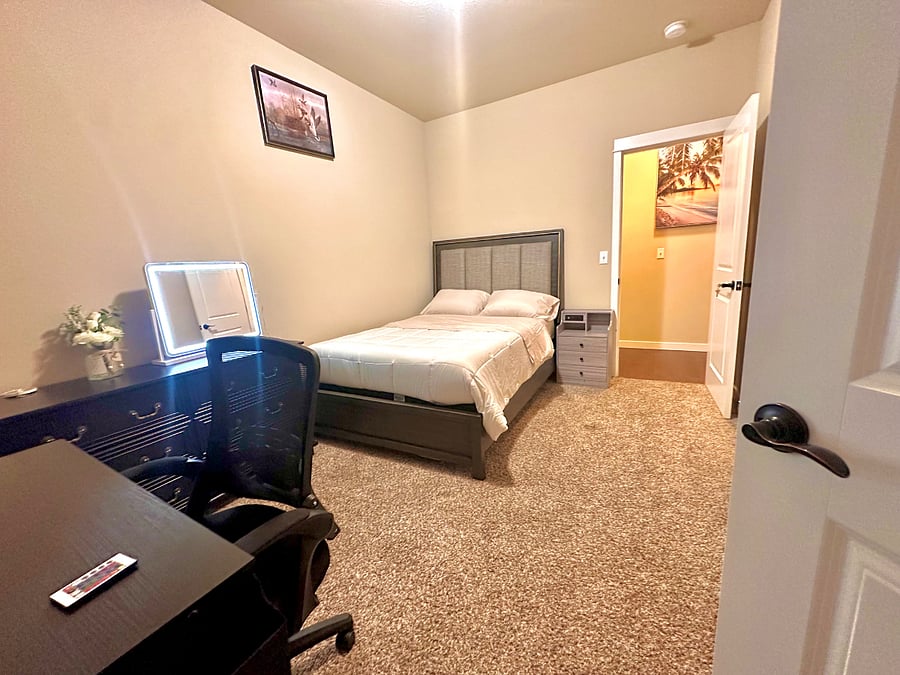 Furnished Finder property 739874_1 photo 3