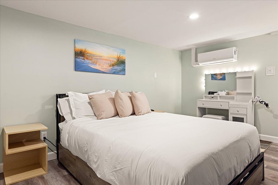 Furnished Finder property 739877_1 photo 18