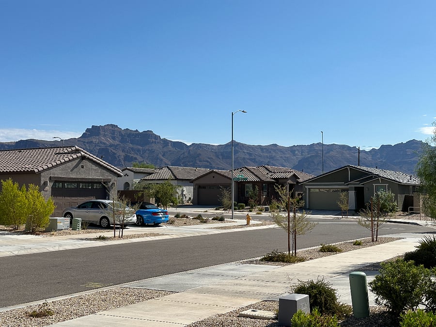 Step out into your front yard and see Arizona mountains all around.