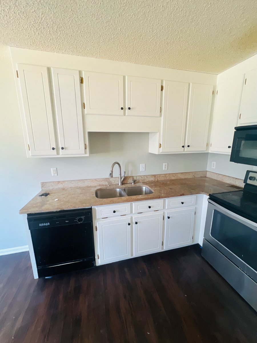 Furnished Finder property 739988_1 photo 1