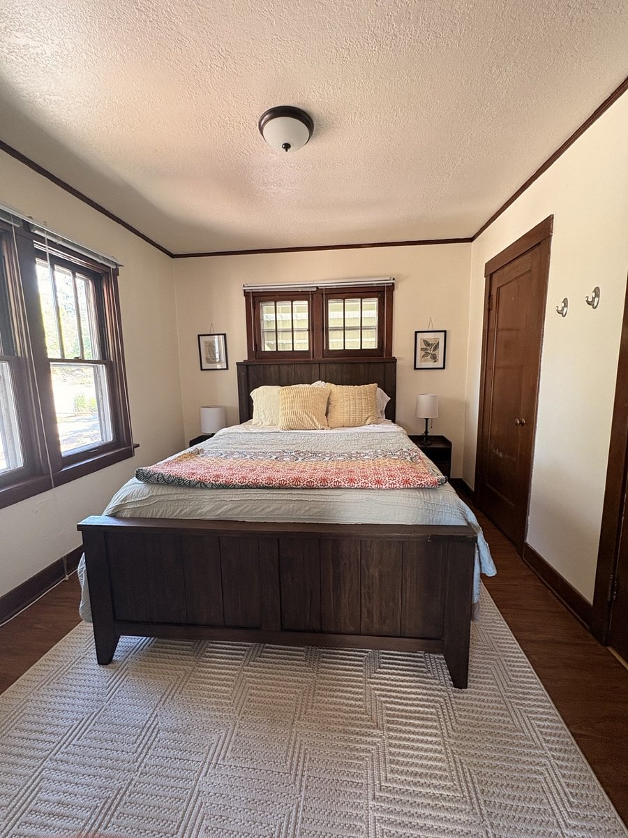 Bedroom #1