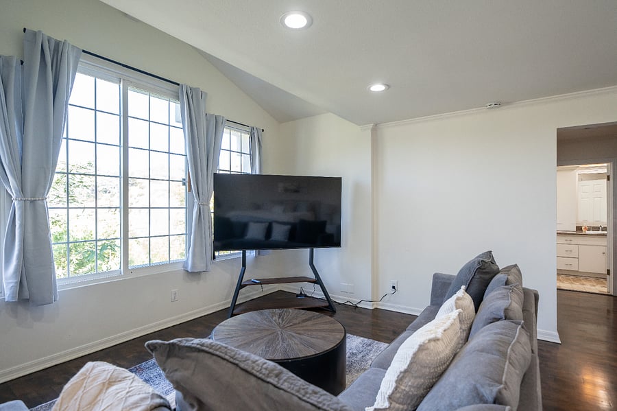 Furnished Finder property 740113_1 photo 38