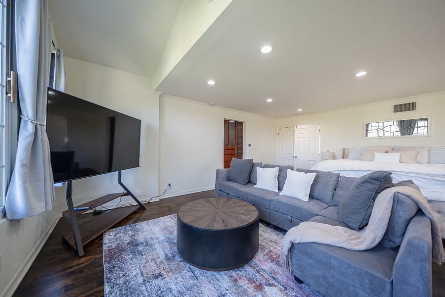 Furnished Finder property 740113_1 photo 41