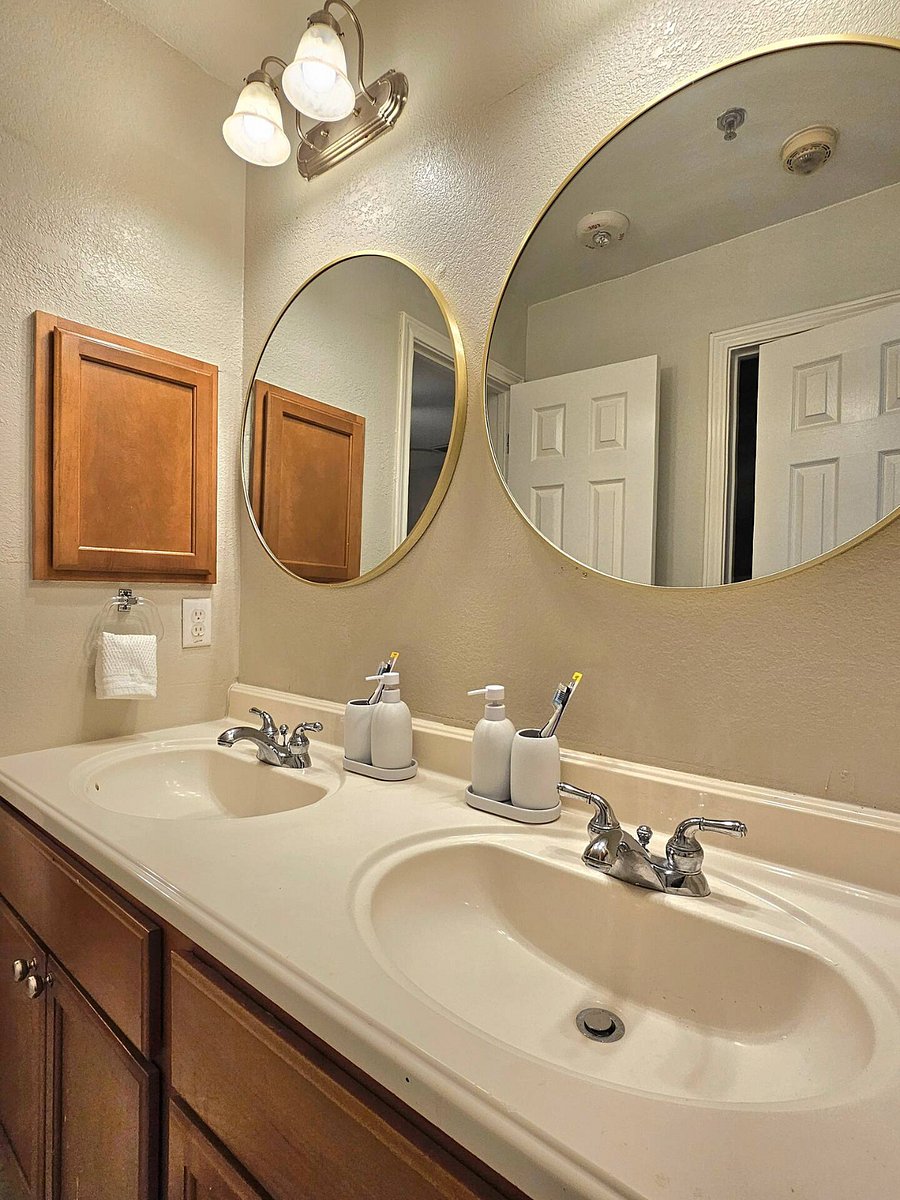 Furnished Finder property 740128_4 photo 4