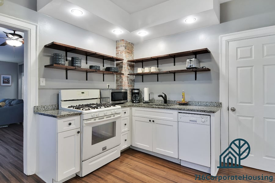 Furnished Finder property 740155_1 photo 4