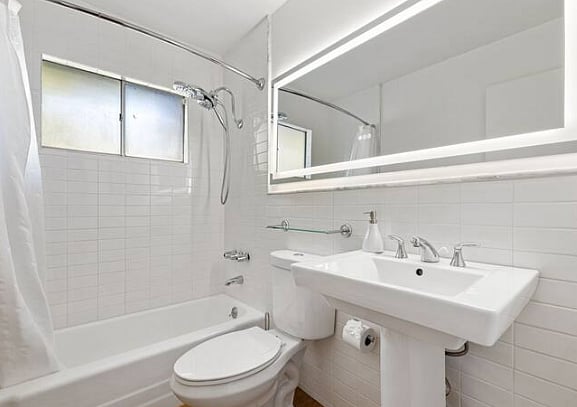 Furnished Finder property 740165_1 photo 20