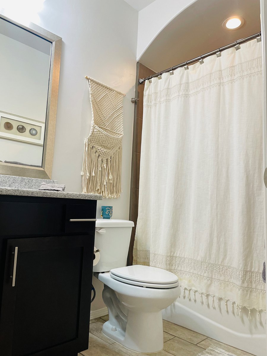 Furnished Finder property 740170_1 photo 15