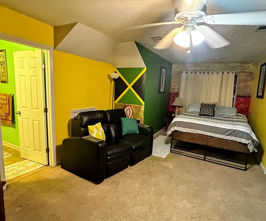 Caribbean vibes in your suite 