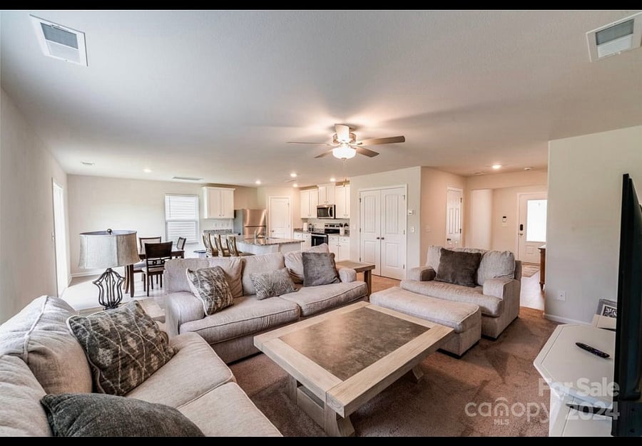 Furnished Finder property 740205_1 photo 1