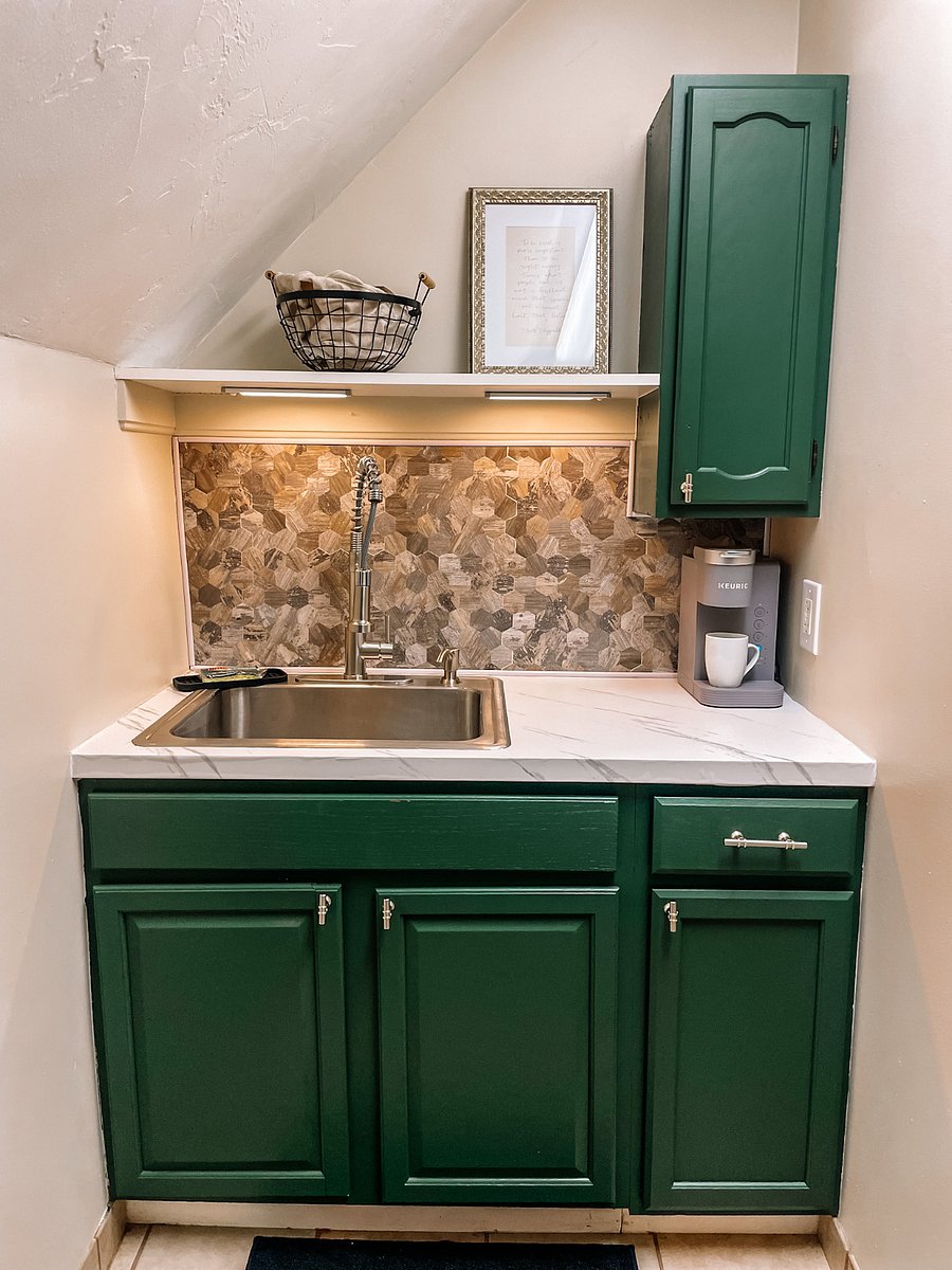 Furnished Finder property 740296_1 photo 9
