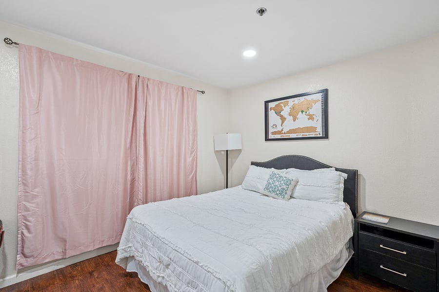 Furnished Finder property 740302_1 photo 9