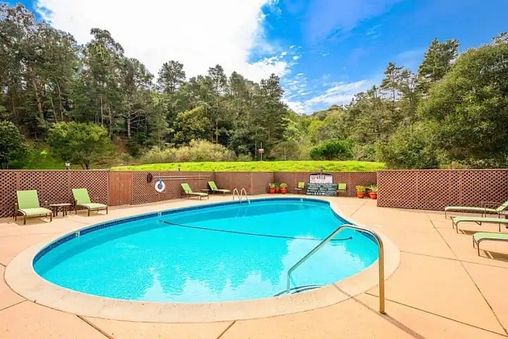 Furnished Finder property 740322_2 photo 3