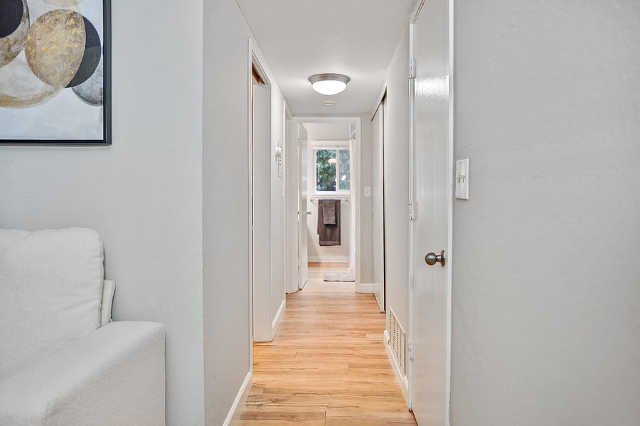 Furnished Finder property 740322_2 photo 21