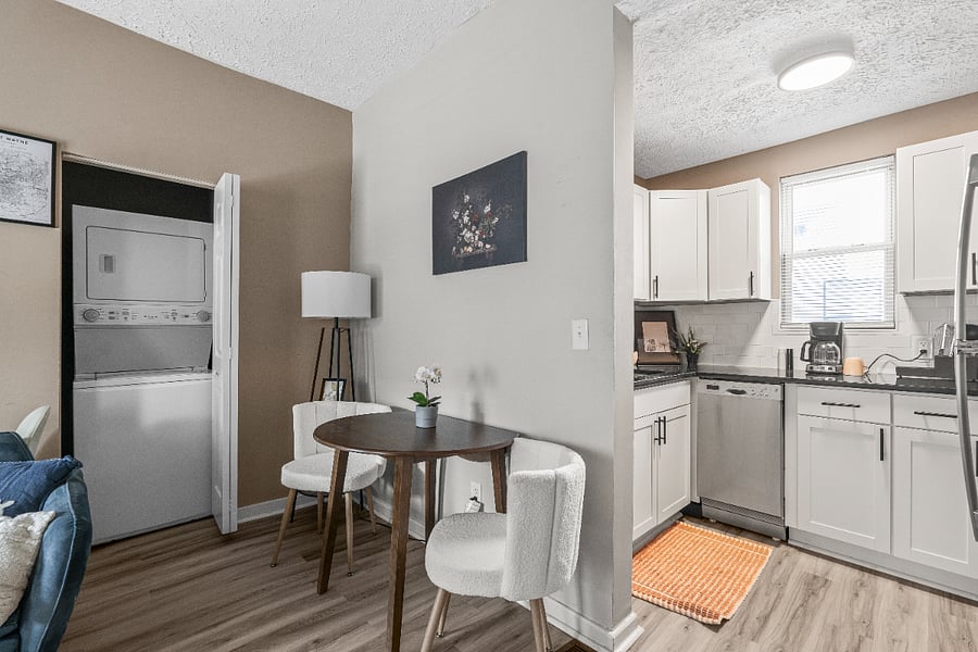 Furnished Finder property 740324_1 photo 4