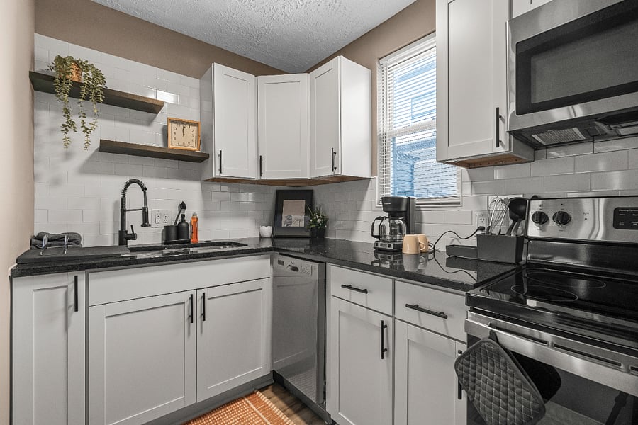 Furnished Finder property 740324_1 photo 6