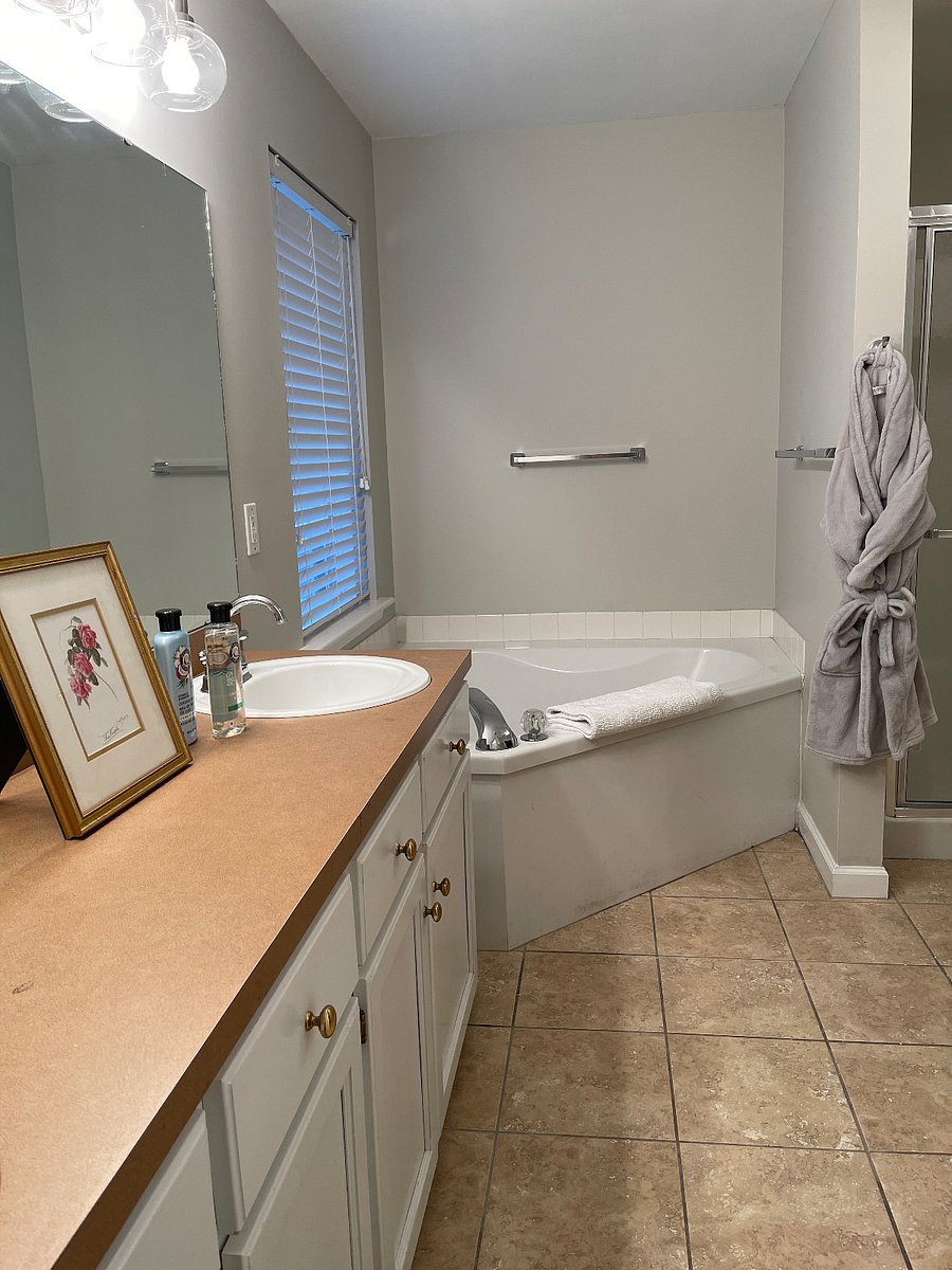 Furnished Finder property 740325_1 photo 13